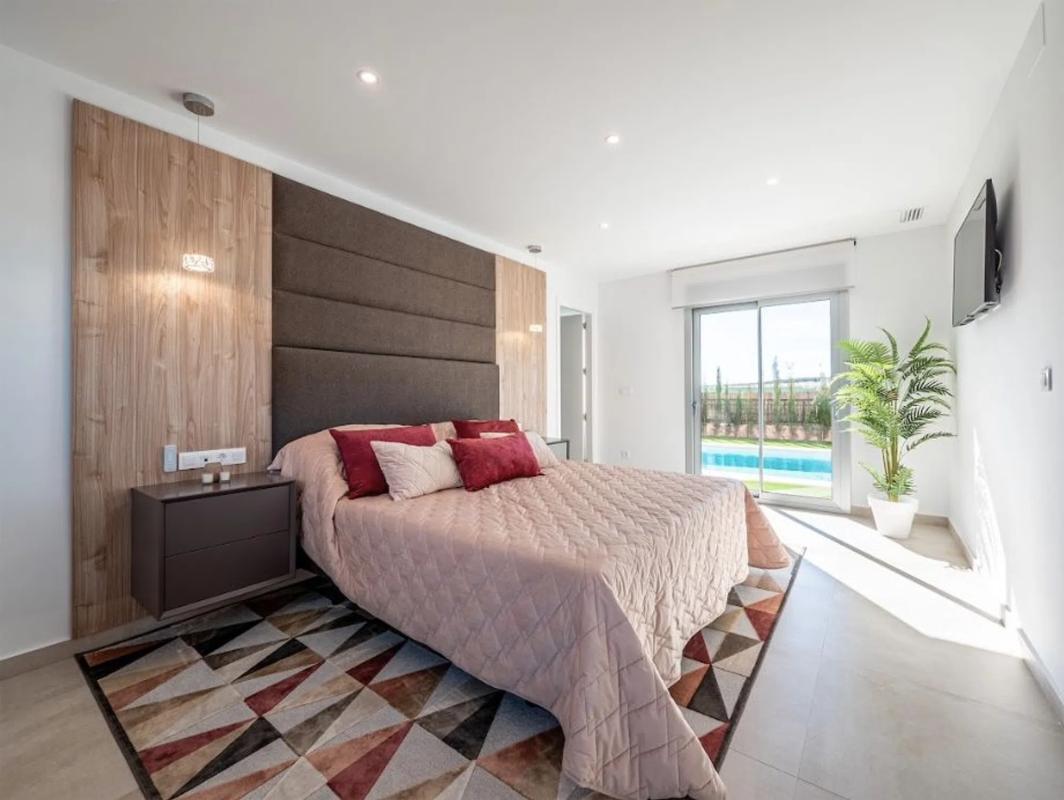 Properties for sale and rent in Spain photo 1