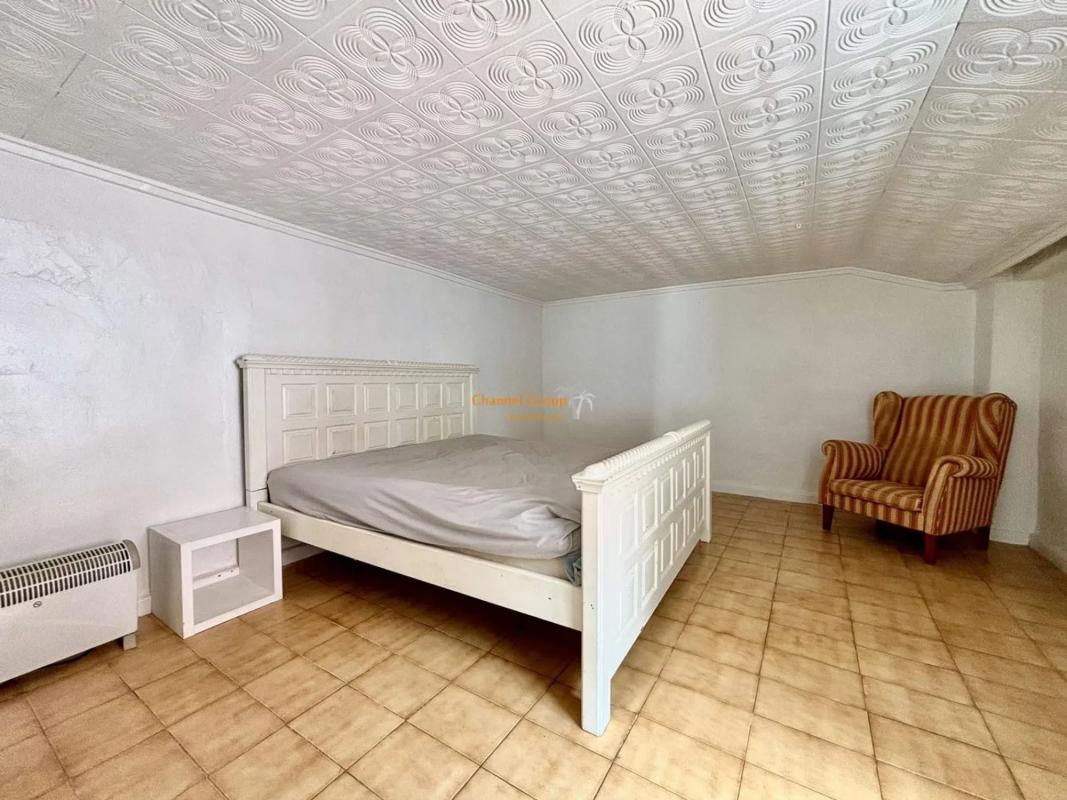 Недвижимость на продажу и в аренду в Испании photo 2