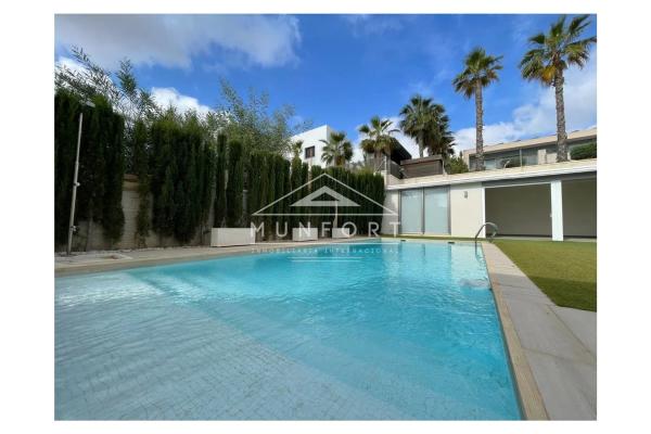 Casa independiente photo 1