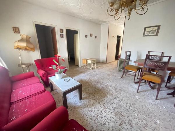 Casa de pueblo en calle Vicente Blasco Ibáñez photo 1
