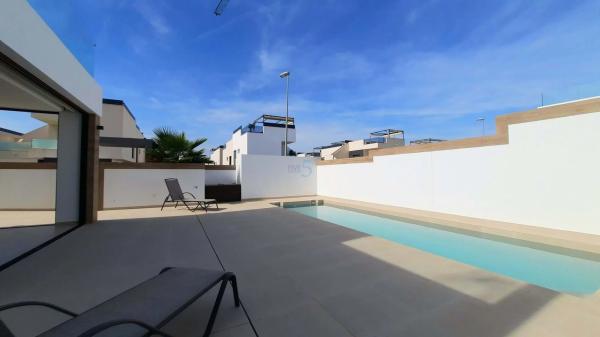 Casa independiente photo 1