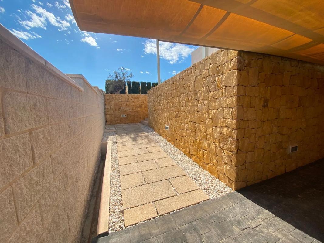 Properties for sale and rent in Spain photo 5