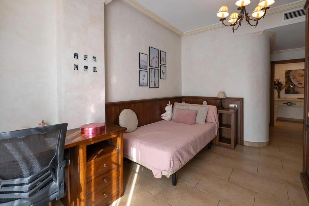 Недвижимость на продажу и в аренду в Испании photo 1