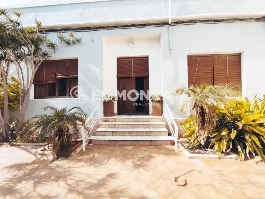 Properties for sale and rent in Spain photo 4