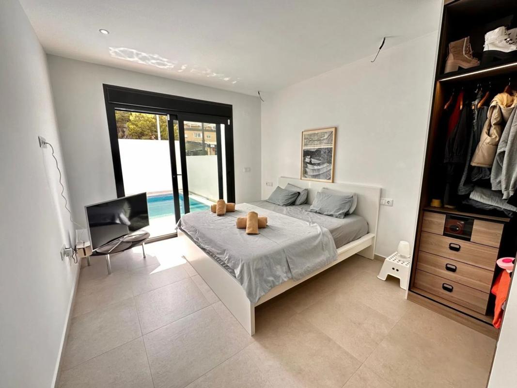 Properties for sale and rent in Spain photo 2