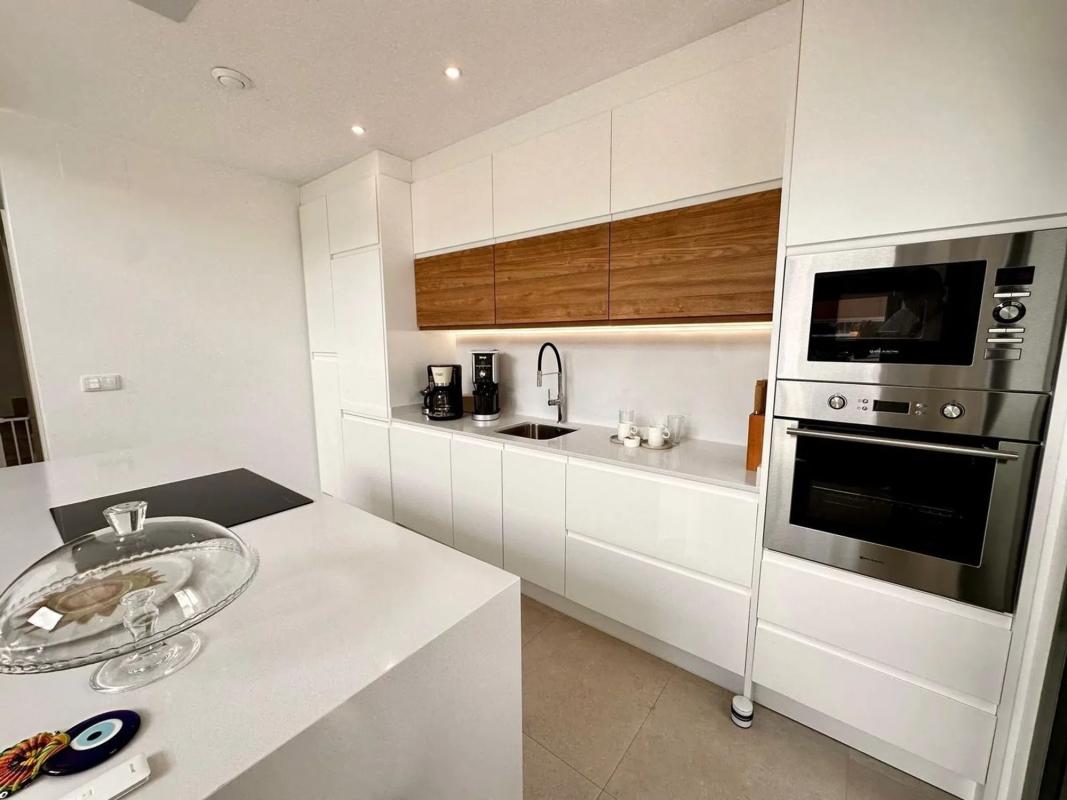 Properties for sale and rent in Spain photo 4