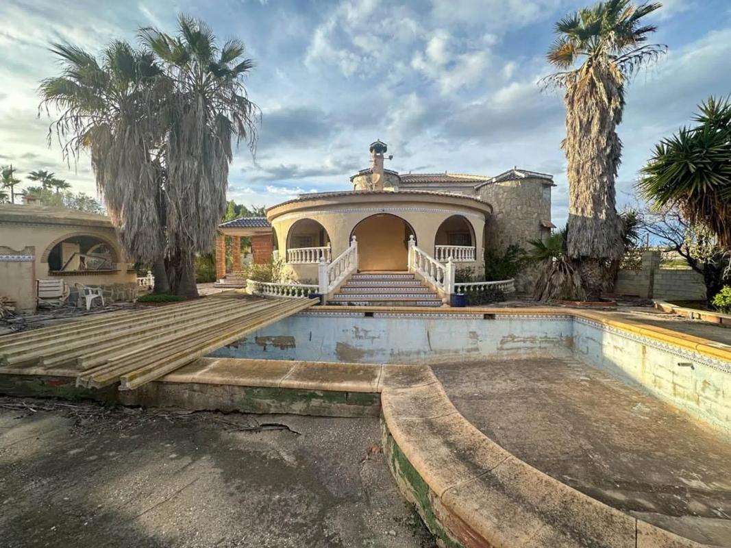 Sale of rural property in Calle del Mediterráneo , Los Montesinos photo 4