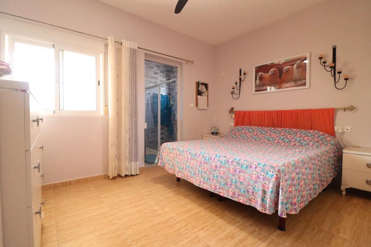 Недвижимость на продажу и в аренду в Испании photo 4