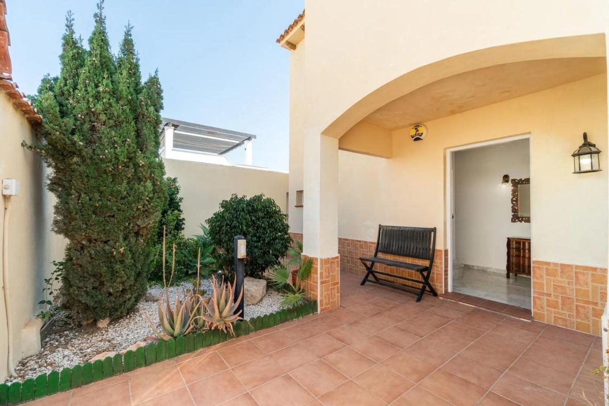 Properties for sale and rent in Spain photo 1