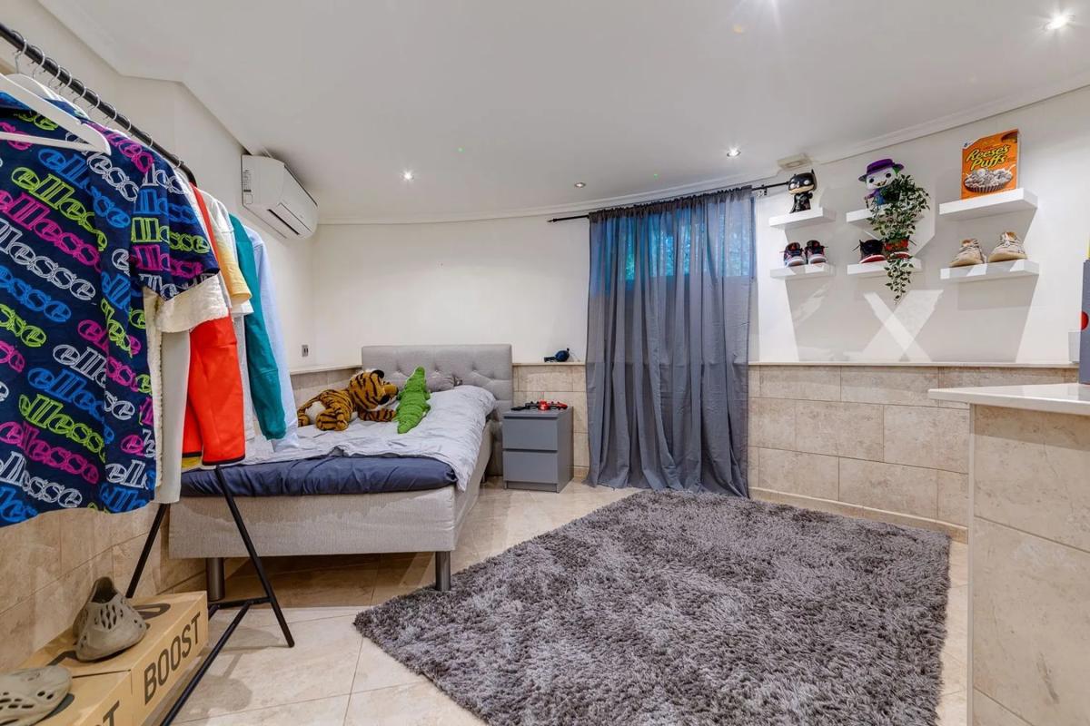 Properties for sale and rent in Spain photo 2