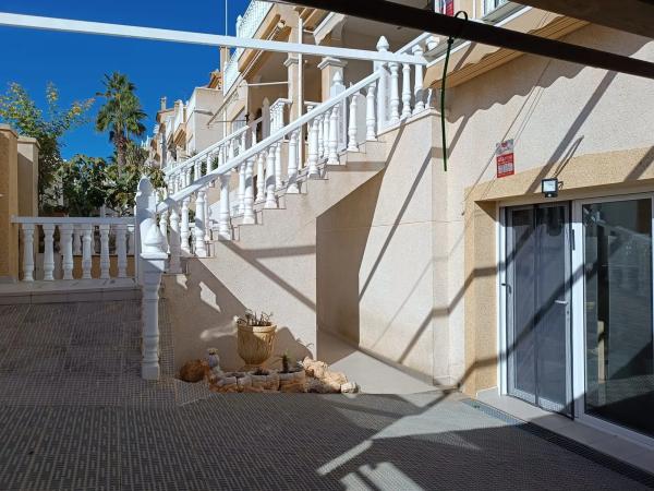 Casa independiente en calle Cuba, 12 thumbnail 2