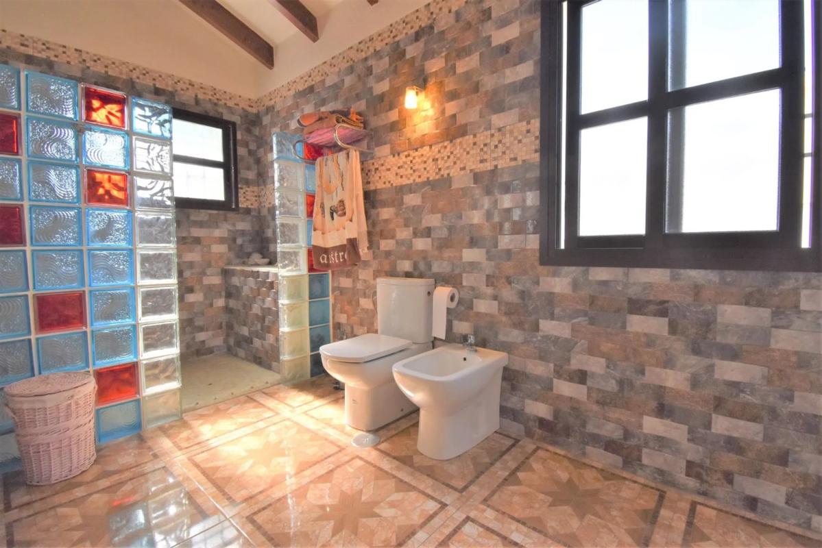 Properties for sale and rent in Spain photo 2