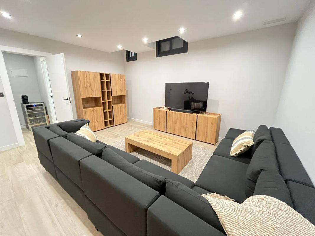 Properties for sale and rent in Spain photo 3