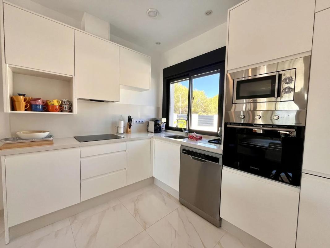 Properties for sale and rent in Spain photo 5