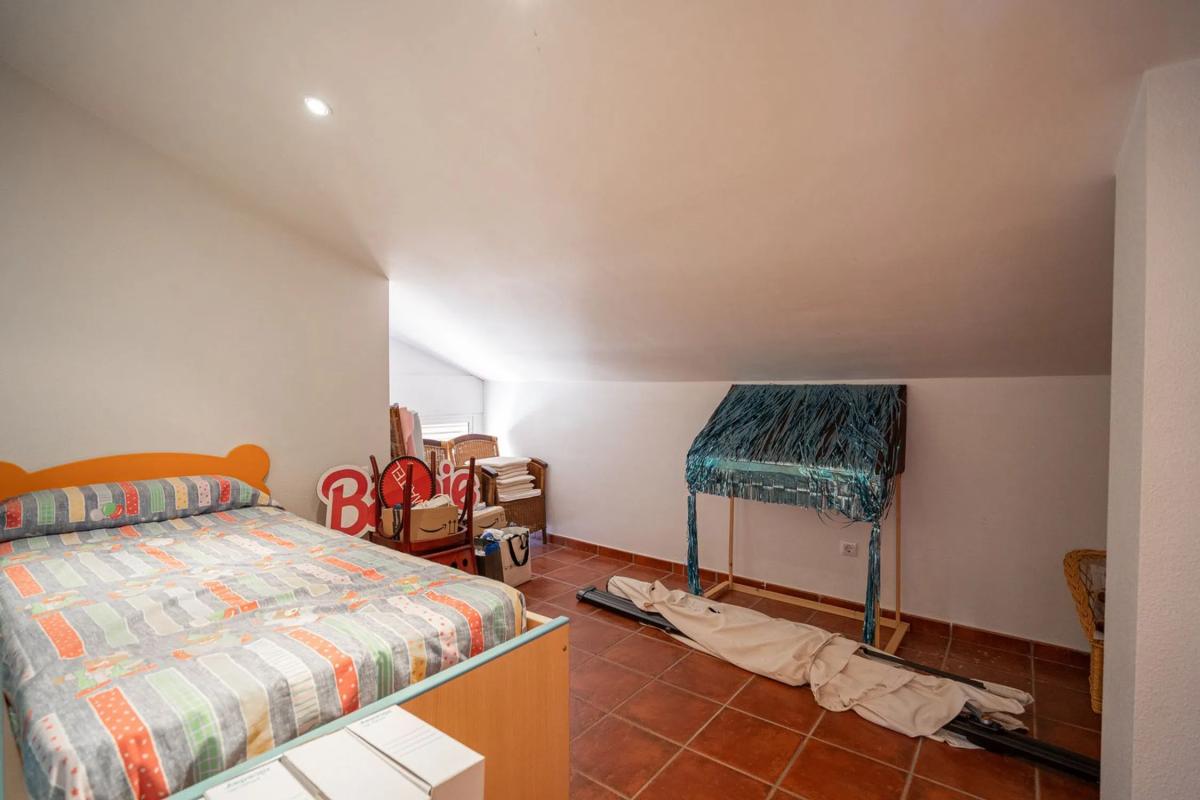 Properties for sale and rent in Spain photo 5
