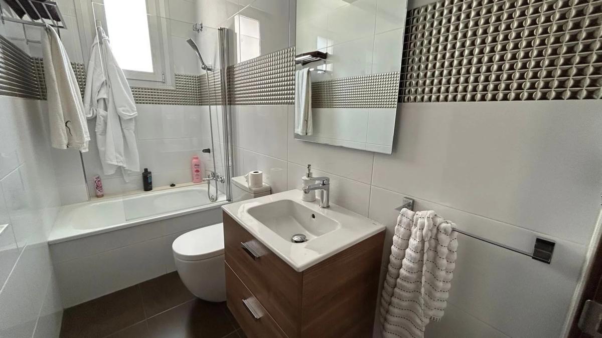 Properties for sale and rent in Spain photo 3