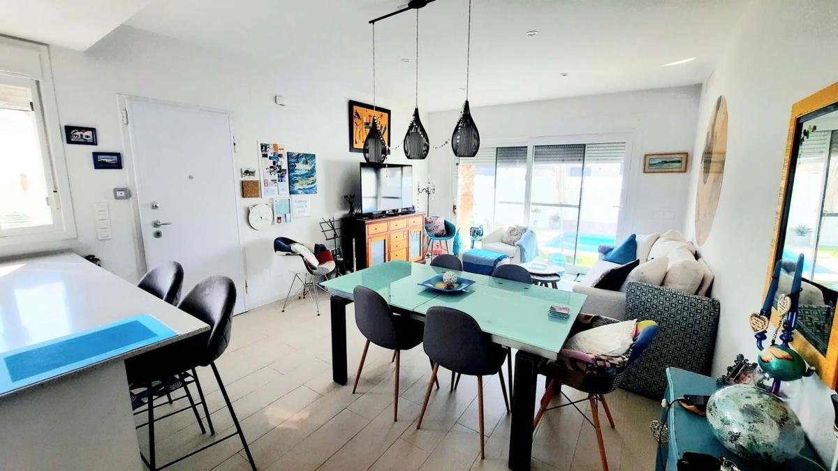 Properties for sale and rent in Spain photo 3