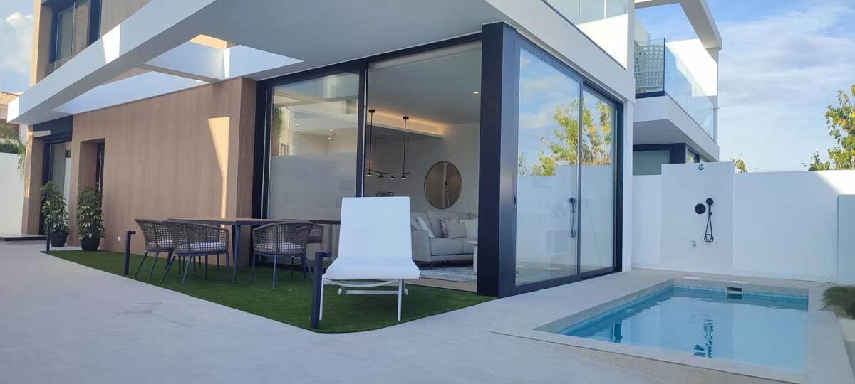 Properties for sale and rent in Spain photo 5