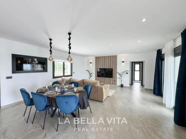 Promotion Casa independiente en Calle s/n new development in Rojales photo 2