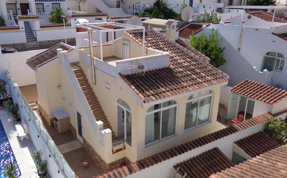 Properties for sale and rent in Spain photo 3