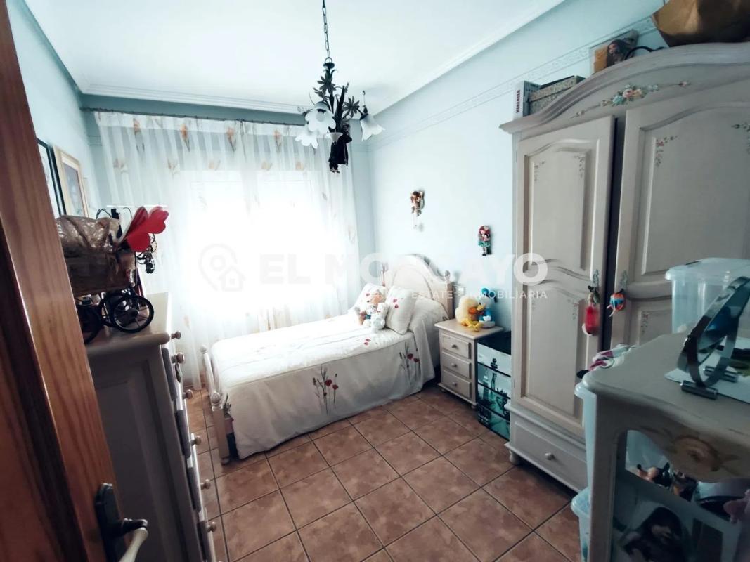 Properties for sale and rent in Spain photo 4
