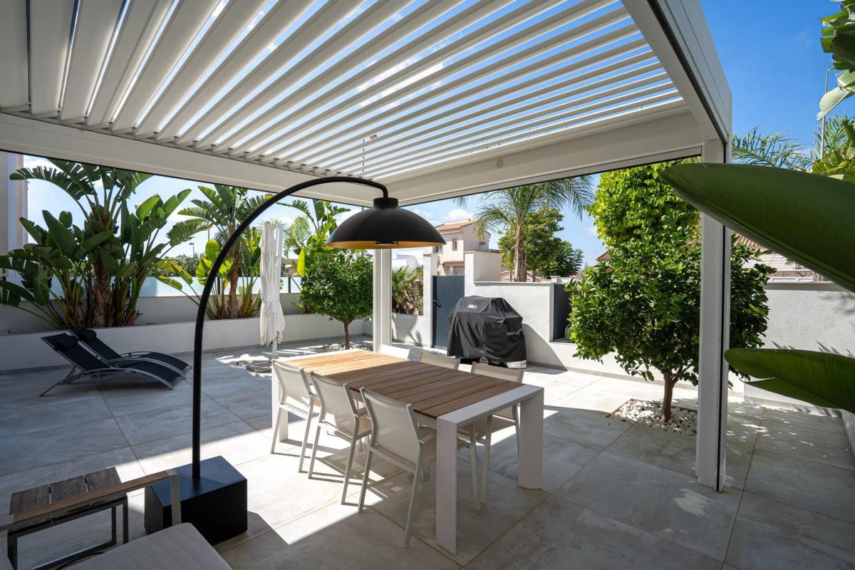 Properties for sale and rent in Spain photo 5