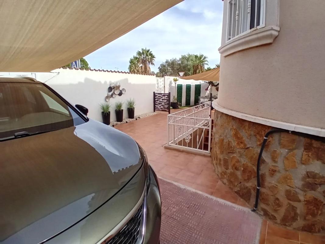 Propiedades en venta y alquiler en España photo 2