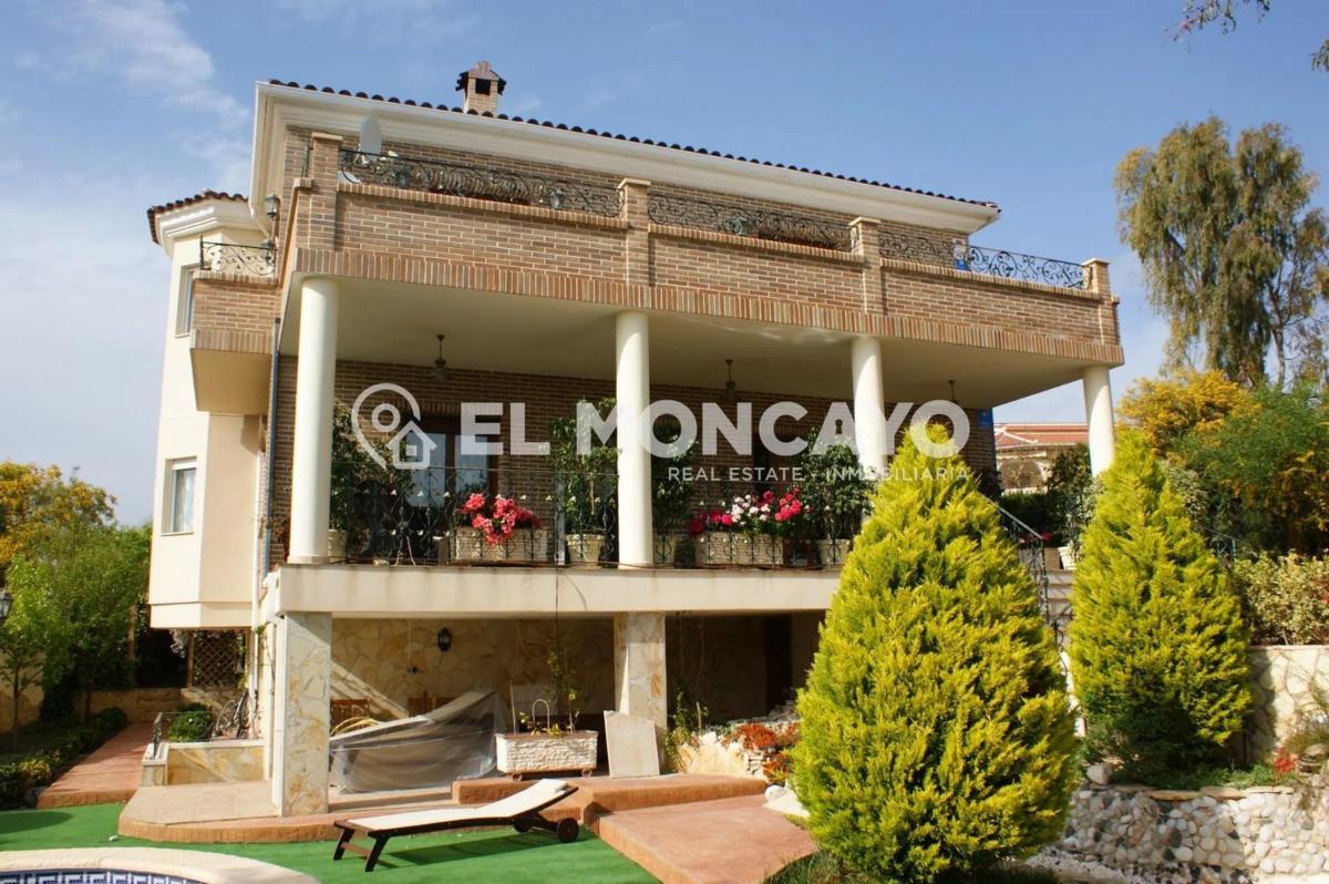 Propiedades en venta y alquiler en España photo 1