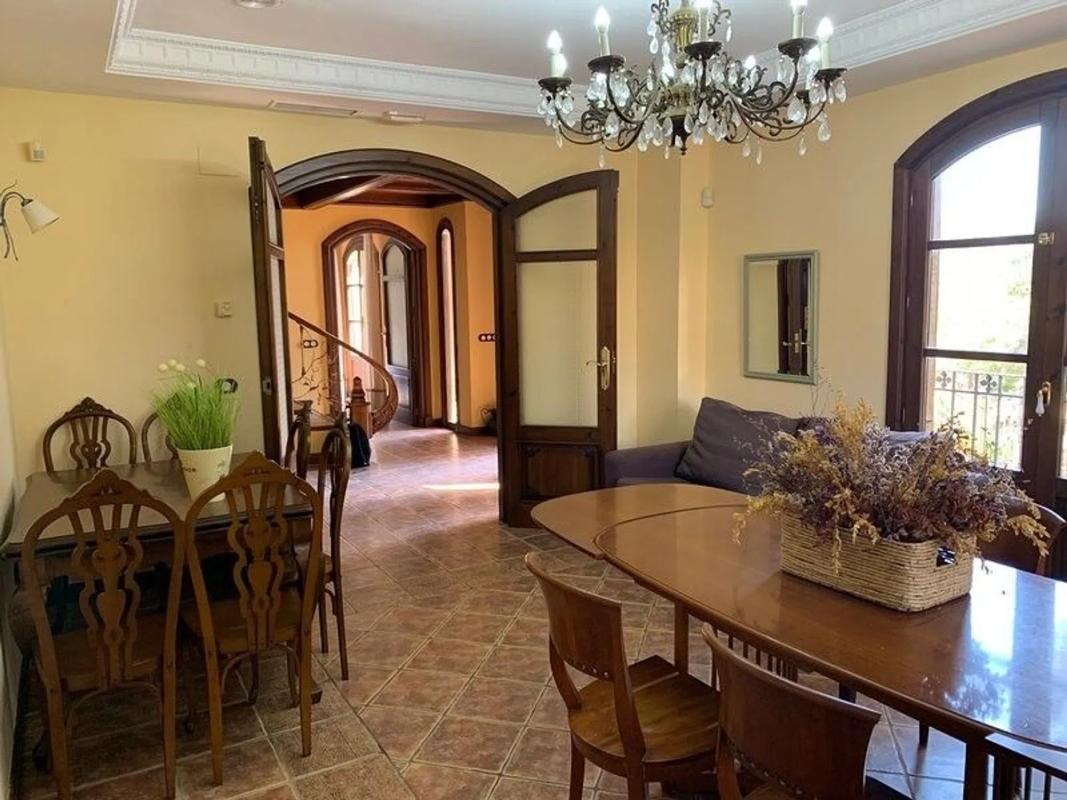 Properties for sale and rent in Spain photo 4