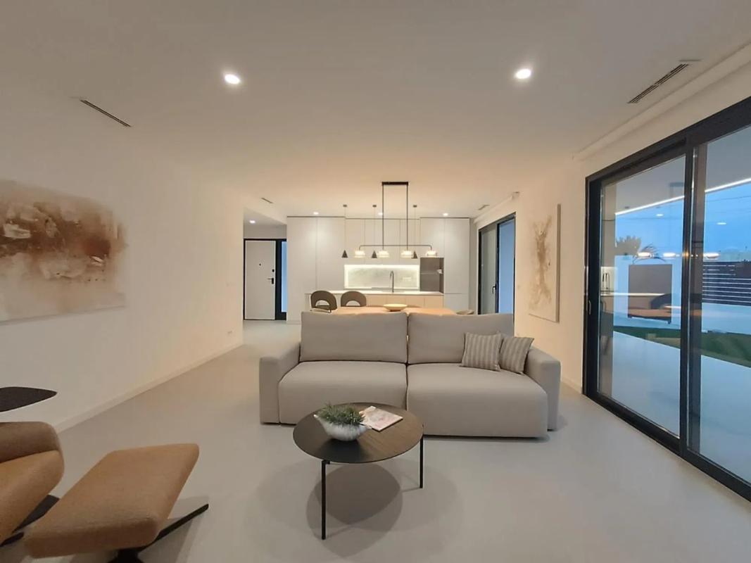 Obra nueva Casa independiente en calle Galicia, 75 en Rojales (Revista) photo 4