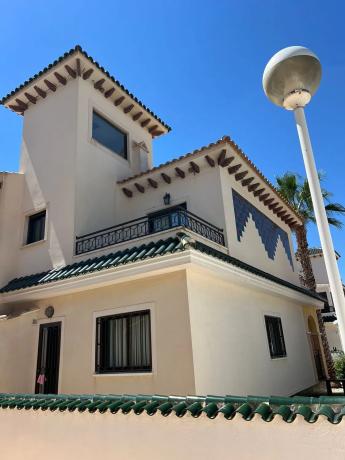 Casa independiente en calle de Badajoz, 2 thumbnail 1