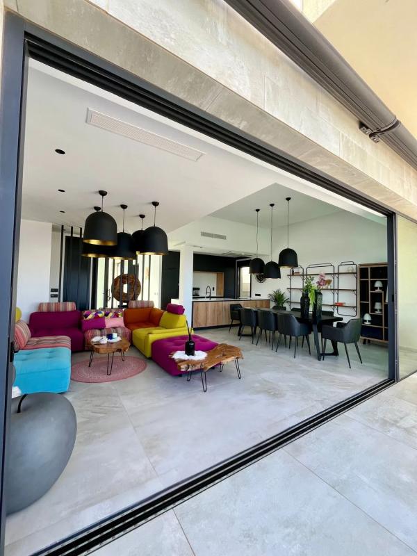 Properties for sale and rent in Spain photo 4