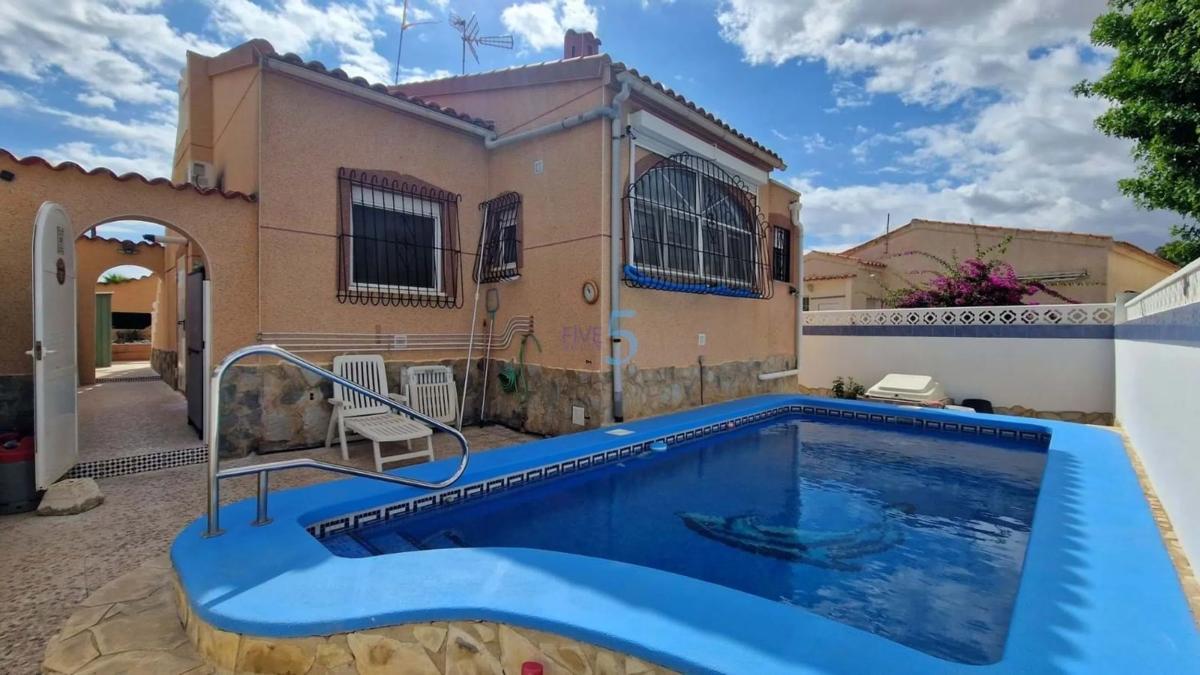 Propiedades en venta y alquiler en España photo 3