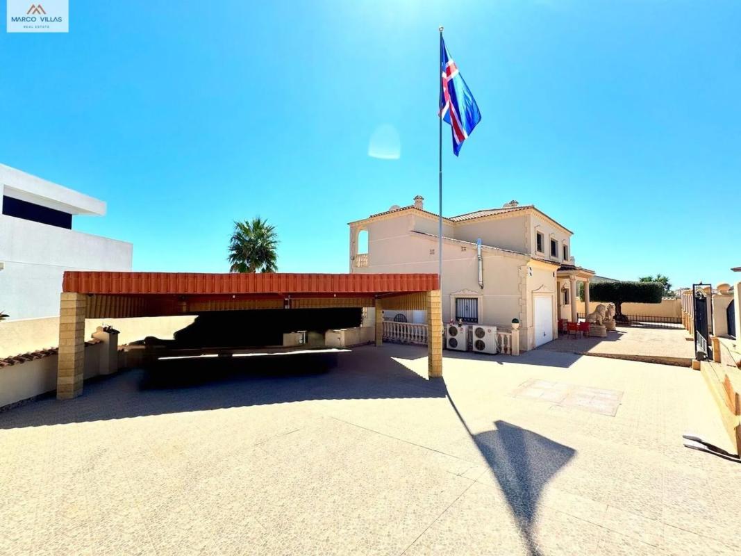 Properties for sale and rent in Spain photo 5