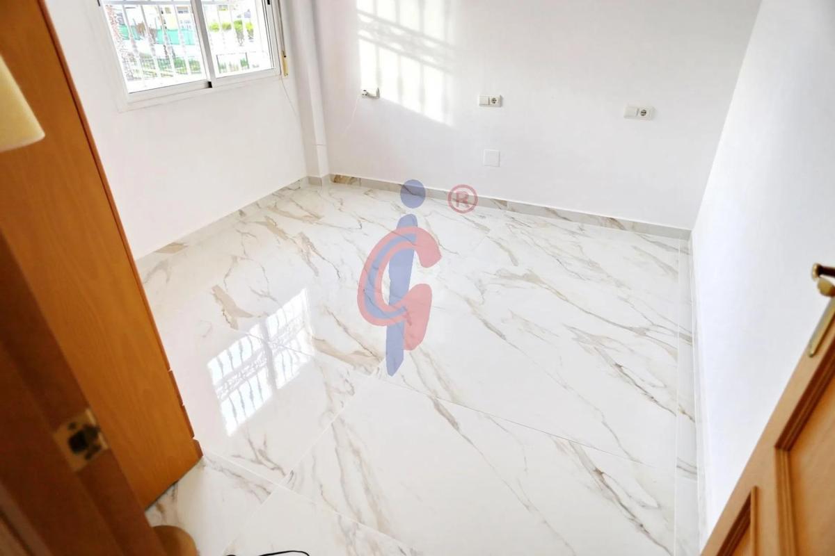 Недвижимость на продажу и в аренду в Испании photo 4