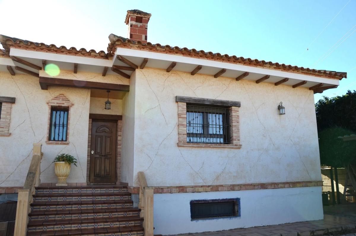 Propiedades en venta y alquiler en España photo 4