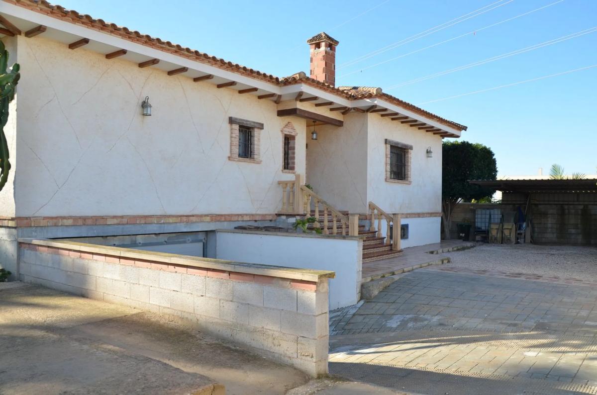 Propiedades en venta y alquiler en España photo 5