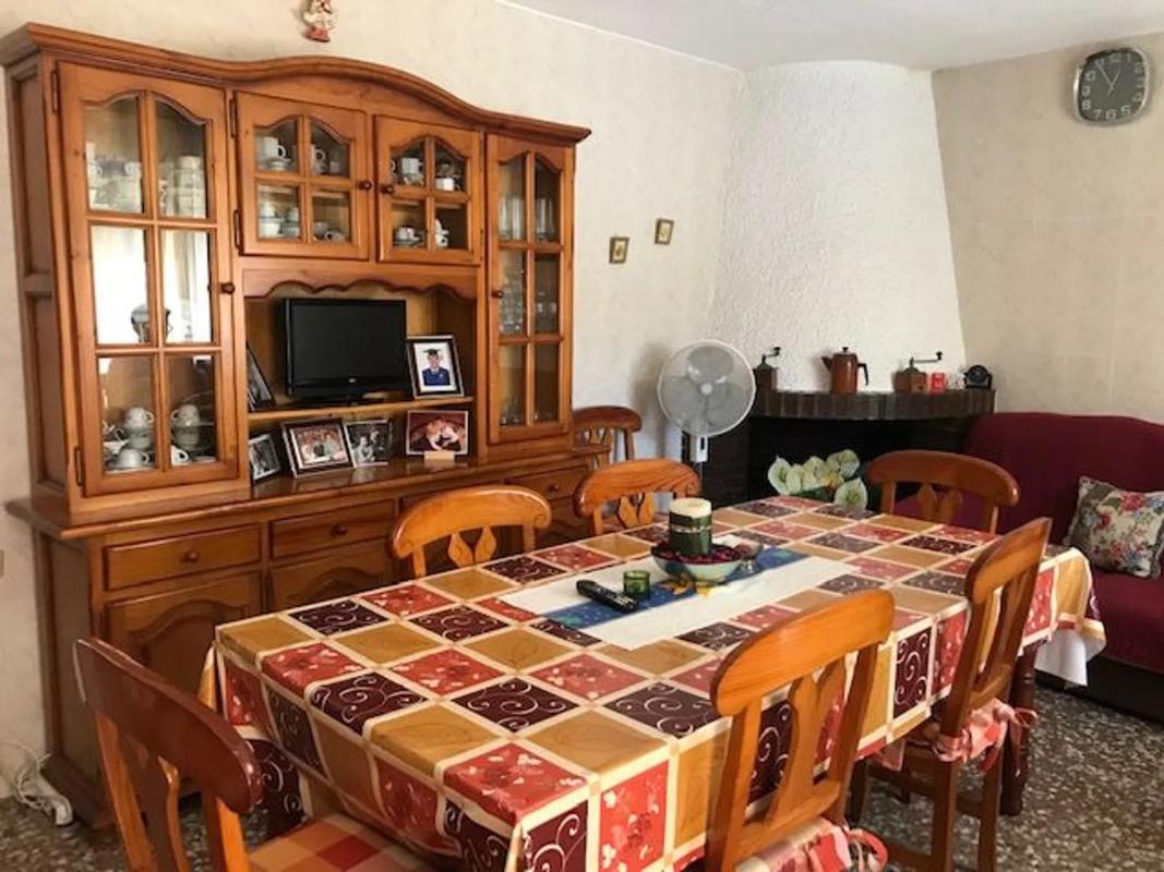 Недвижимость на продажу и в аренду в Испании photo 2