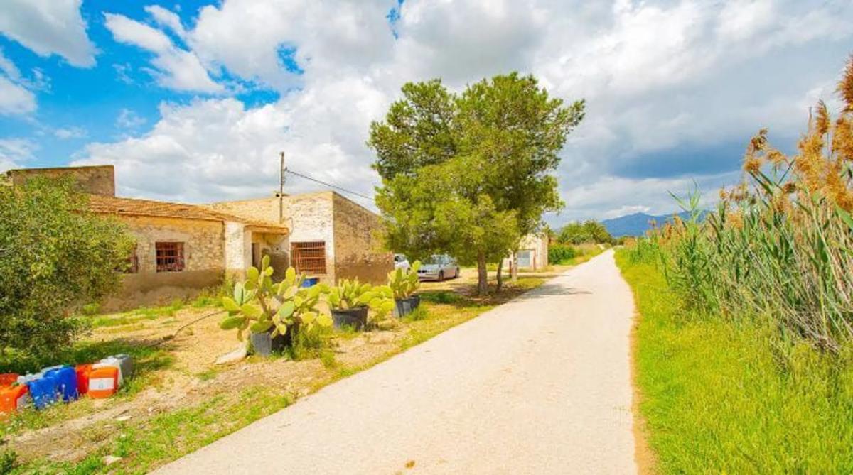 Properties for sale and rent in Spain photo 5