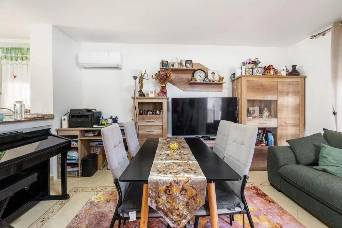 Propiedades en venta y alquiler en España photo 4