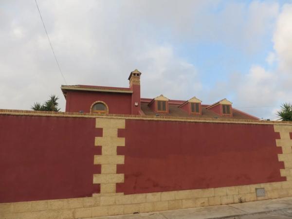 Casa independiente en calle Albacete photo 1