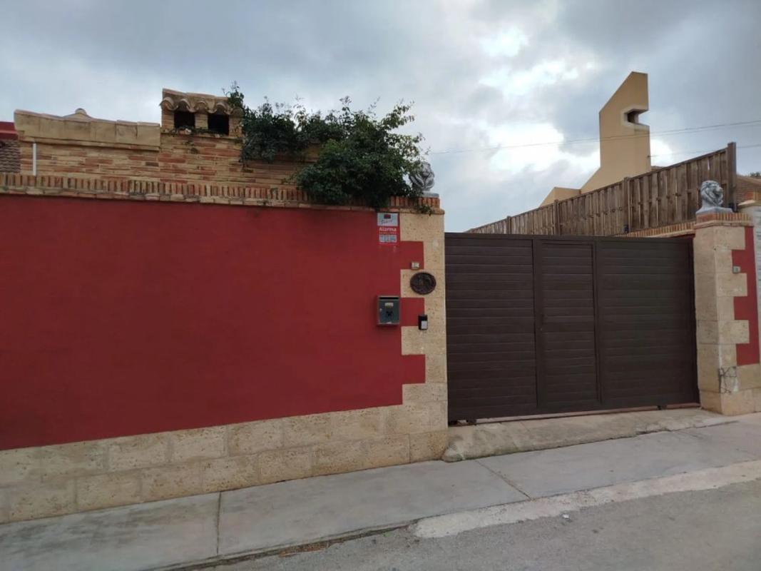 Propiedades en venta y alquiler en España photo 2
