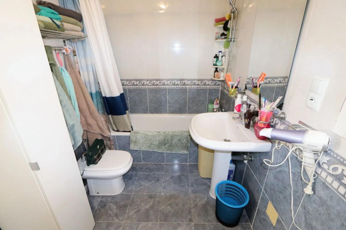 Propiedades en venta y alquiler en España photo 3