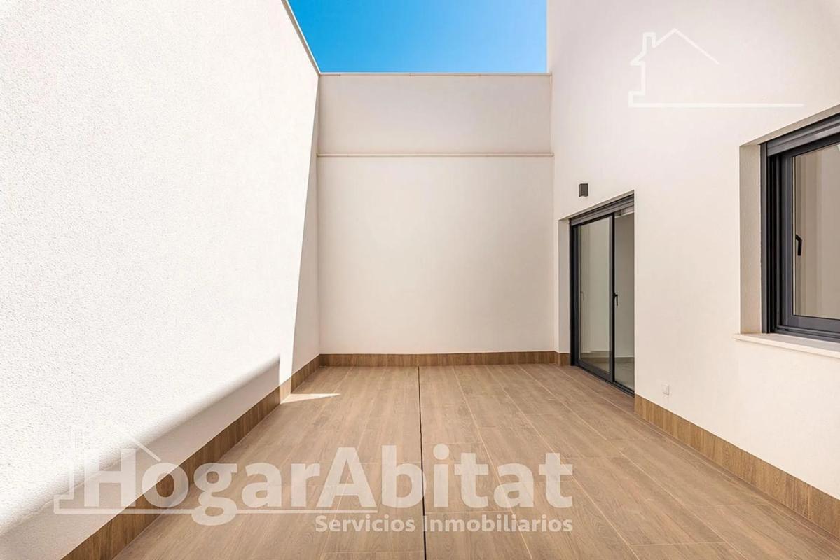 Properties for sale and rent in Spain photo 2