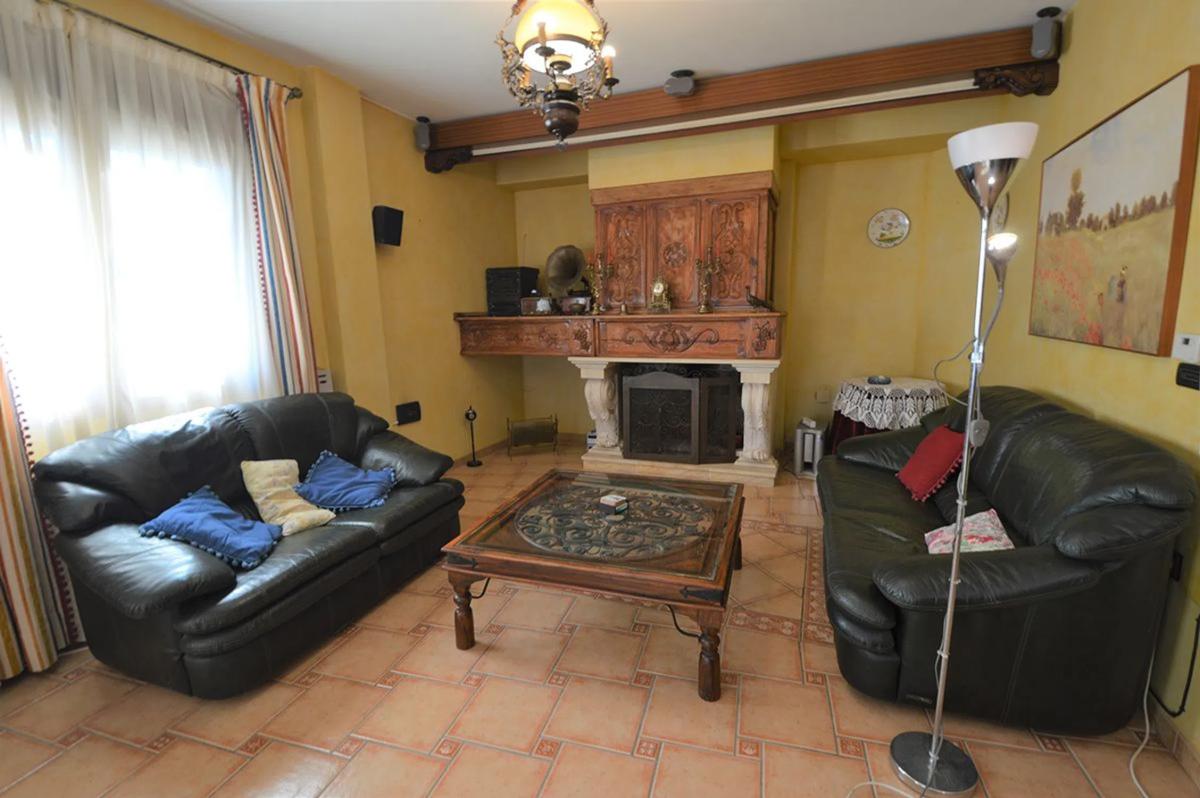 Недвижимость на продажу и в аренду в Испании photo 3