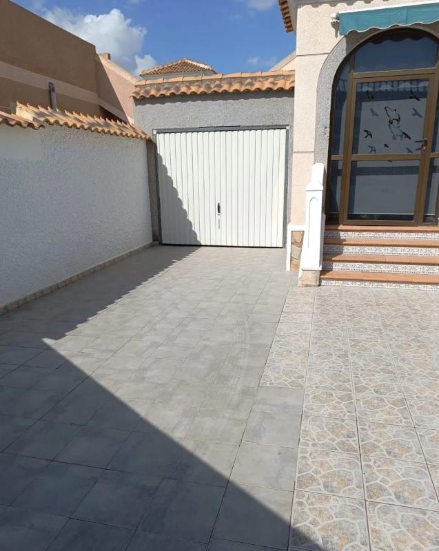 Properties for sale and rent in Spain photo 4