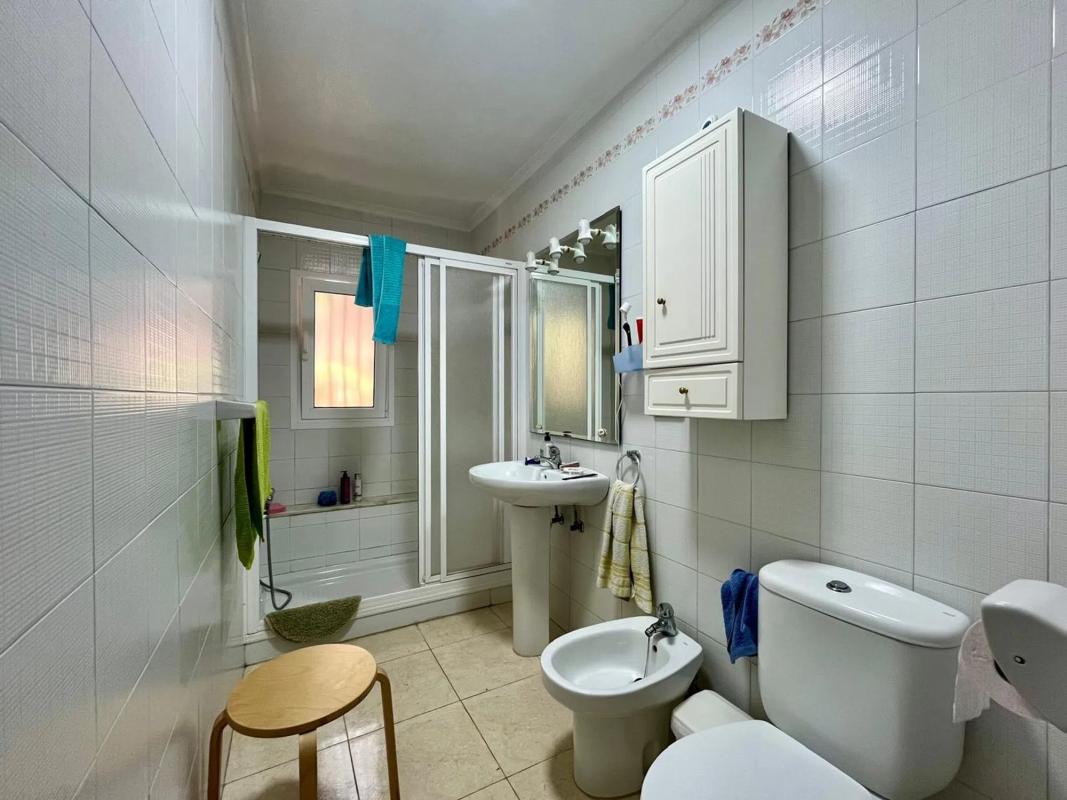 Properties for sale and rent in Spain photo 3