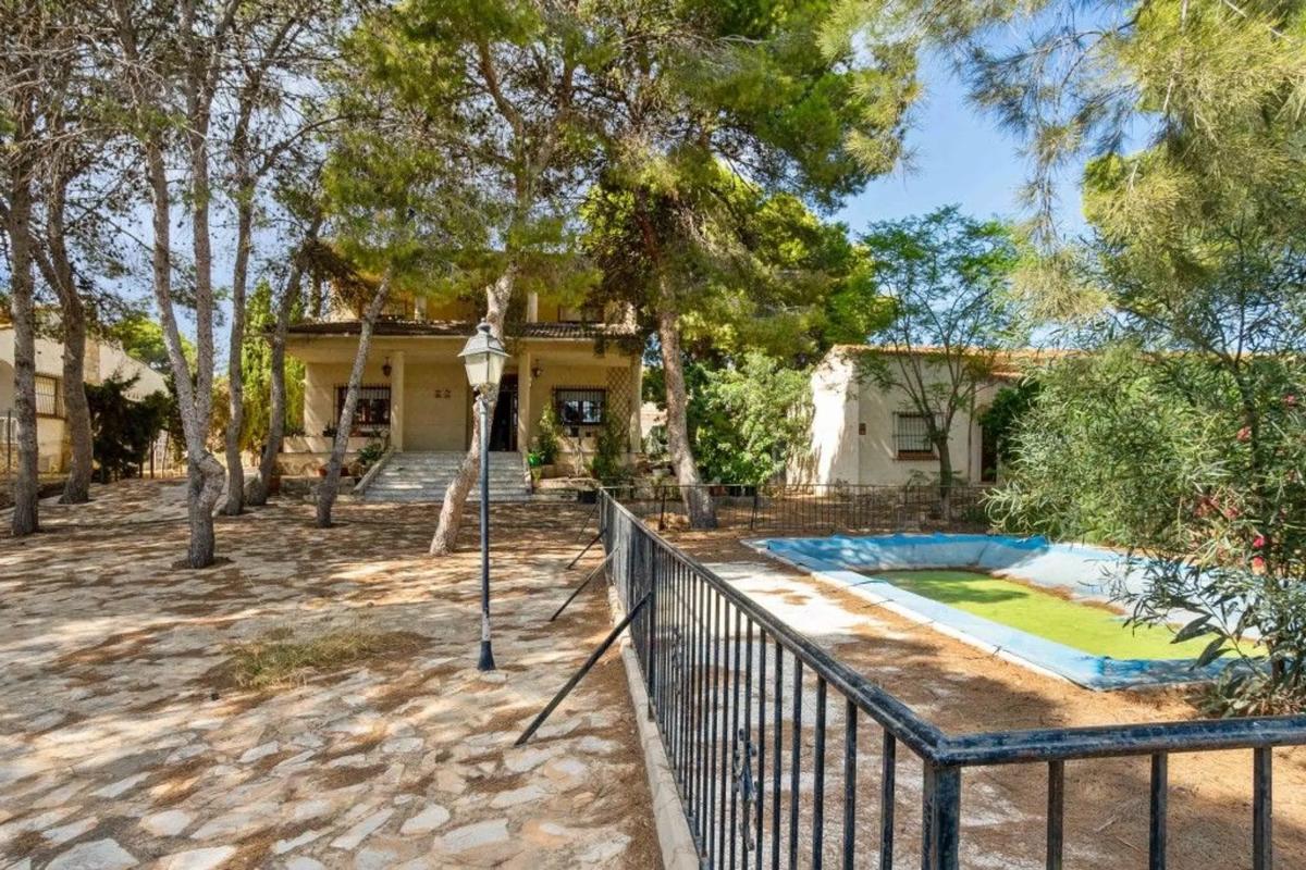 Propiedades en venta y alquiler en España photo 2