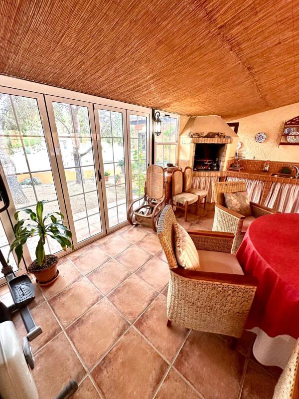 Properties for sale and rent in Spain photo 3