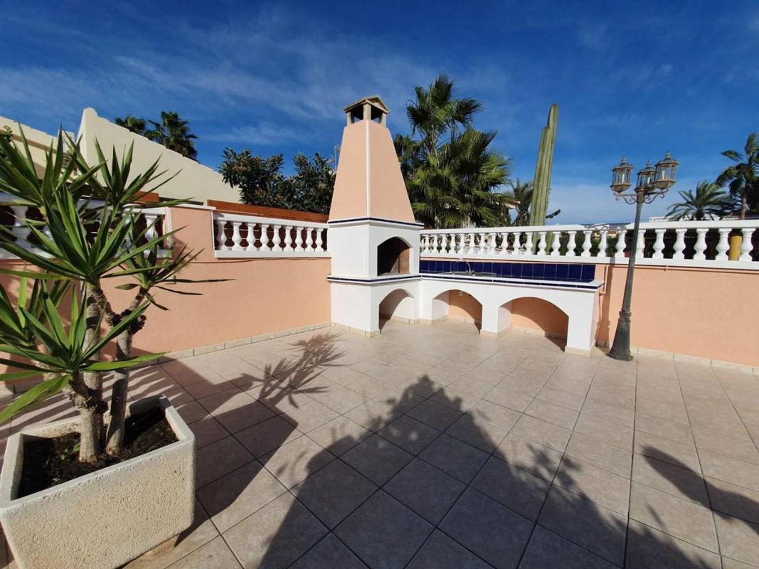 Properties for sale and rent in Spain photo 4